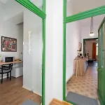 Noble 5 Star House In Unirii Plaza * Cluj-Napoca