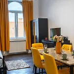 Noble 5 Star House In Unirii Plaza Cluj-Napoca