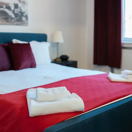 Villa Noble 5 Star House In Unirii Plaza Cluj-Napoca