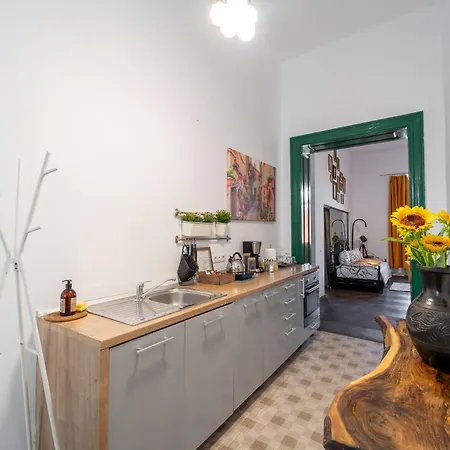 Villa Noble 5 Star House In Unirii Plaza Cluj-Napoca