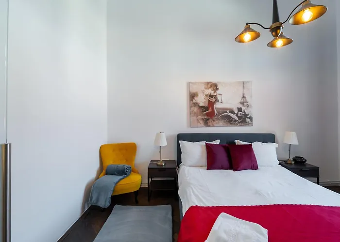 Villa Noble 5 Star House In Unirii Plaza