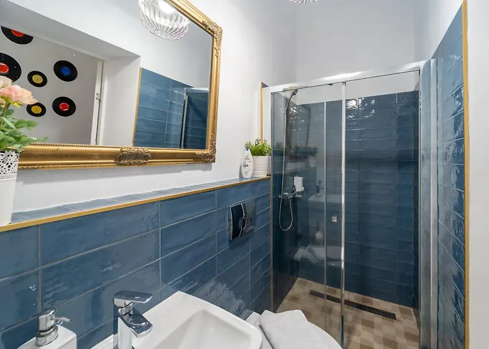 Villa Noble 5 Star House In Unirii Plaza Cluj-Napoca